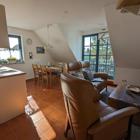 Luett Stuuv Apartment